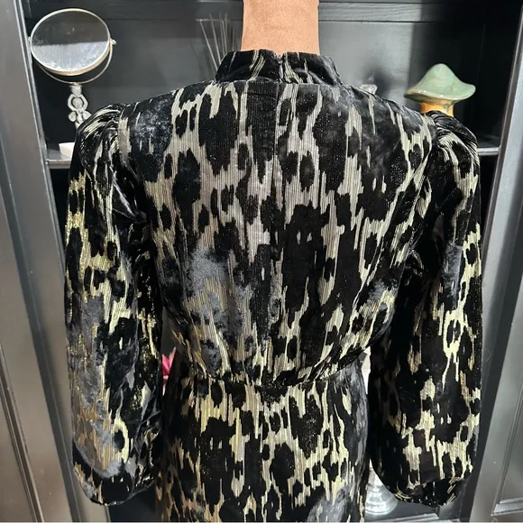 Pomander Place Gilly Dress – Size 4 – Black & Gold Metallic Velvet Burnout - Picture 7 of 12